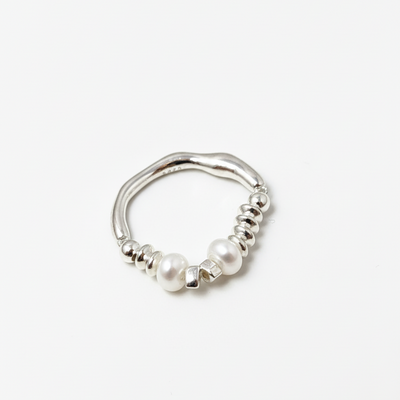 Bow Beaded Ring